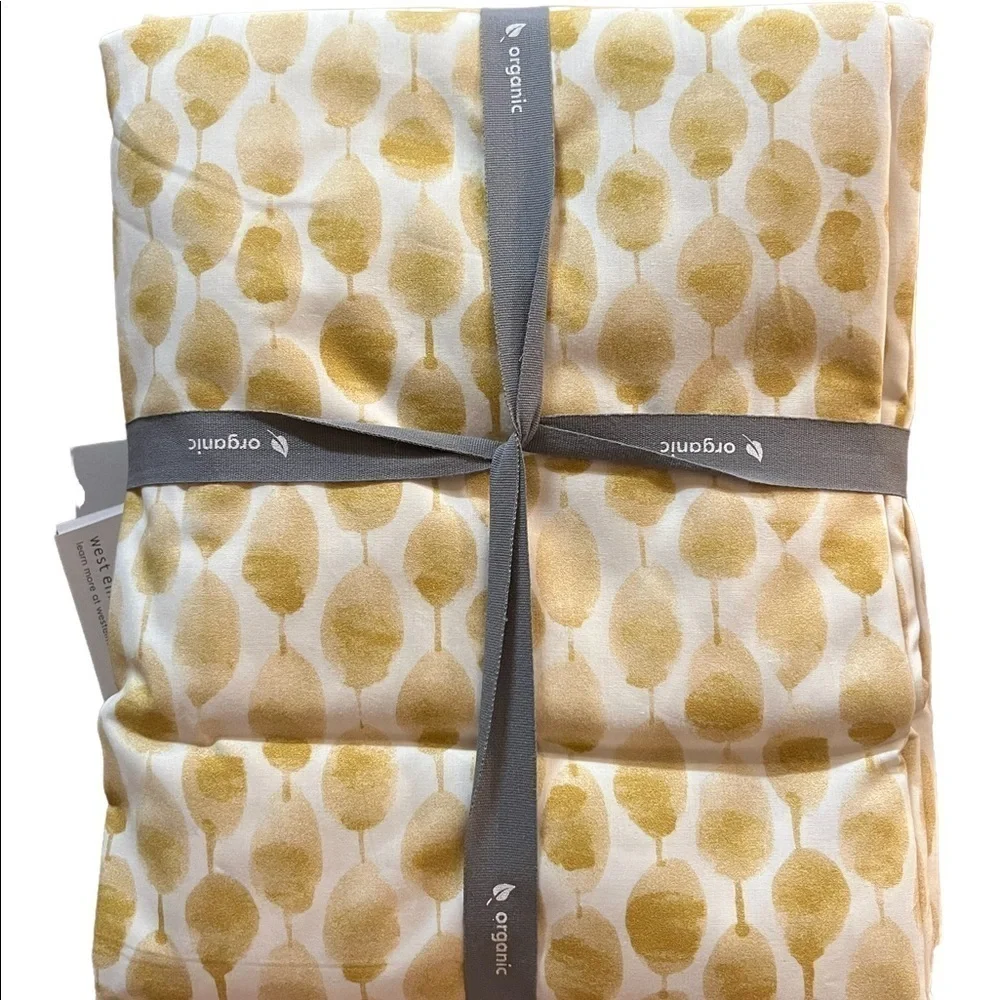 WEST ELM TWIN SIZE DUVET COVER WITH AN ABSTRACT YELLOWISH GOLD PATTERN NWT
